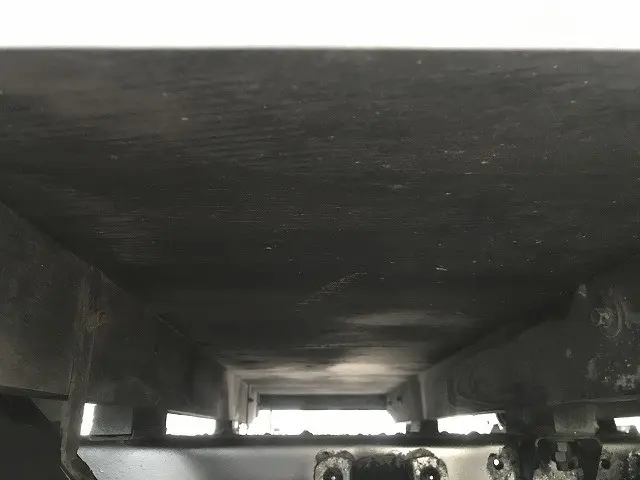 いすゞ エルフ TRG-NLR85AR(2WD)の写真41