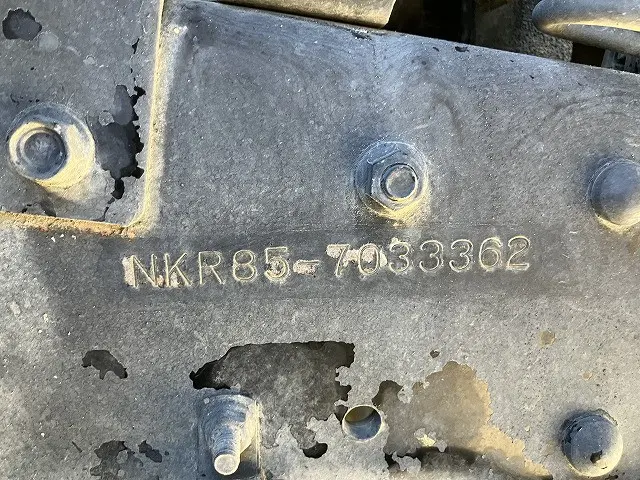 いすゞ エルフ TKG-NKR85AN(2WD)の写真28