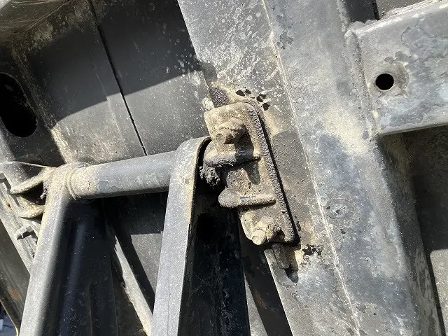 いすゞ エルフ TKG-NKR85AN(2WD)の写真32