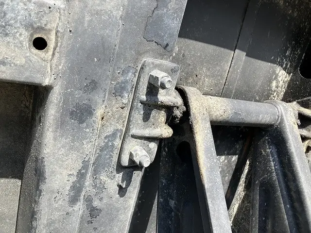 いすゞ エルフ TKG-NKR85AN(2WD)の写真33