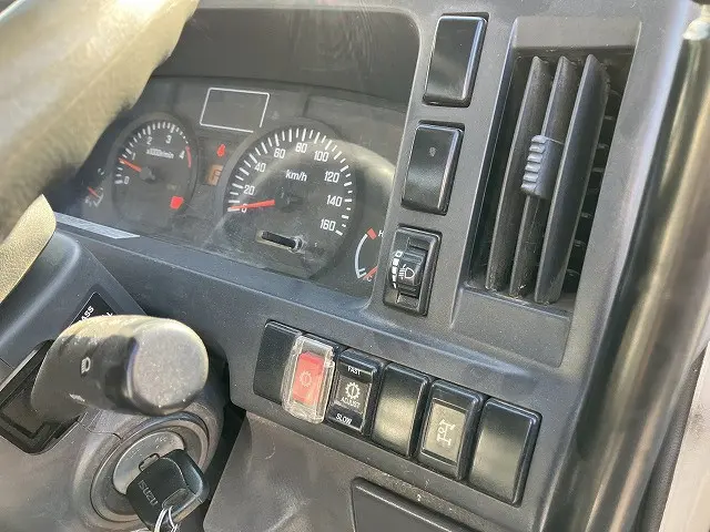 いすゞ エルフ TKG-NKR85AN(2WD)の写真41