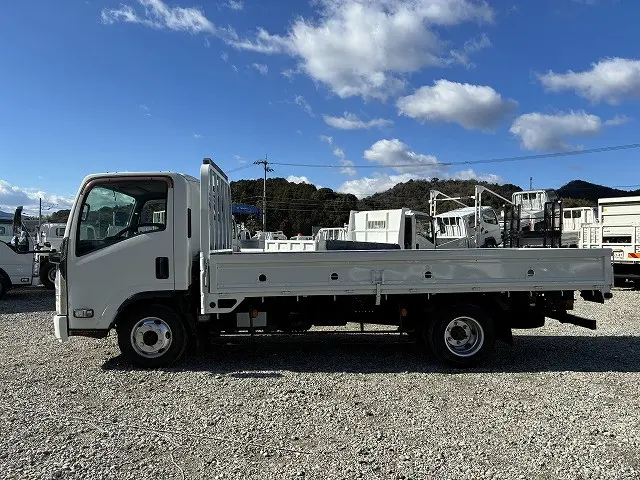 いすゞ エルフ TKG-NPR85AN(2WD)の写真4