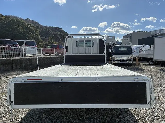 いすゞ エルフ TKG-NPR85AN(2WD)の写真14