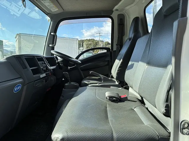 いすゞ エルフ TKG-NPR85AN(2WD)の写真29