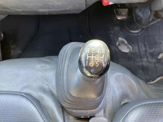 いすゞ エルフ TPG-NKR85AD(2WD)の写真49