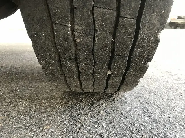 いすゞ フォワード PKG-FRR90S2(2WD)の写真30