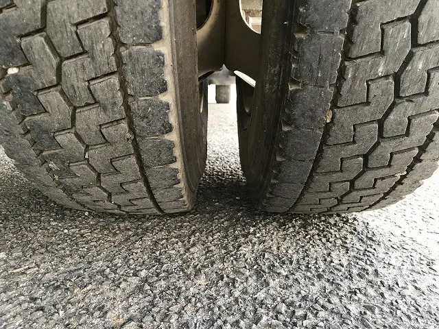 いすゞ フォワード PKG-FRR90S2(2WD)の写真33