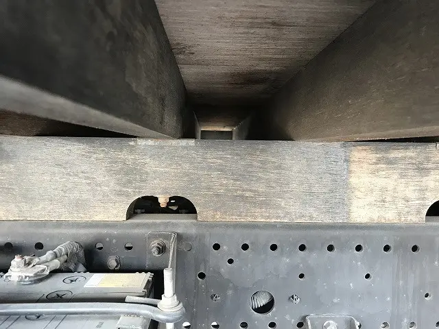 いすゞ フォワード PKG-FRR90S2(2WD)の写真35