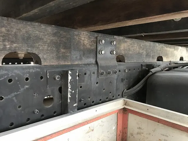 いすゞ フォワード PKG-FRR90S2(2WD)の写真36