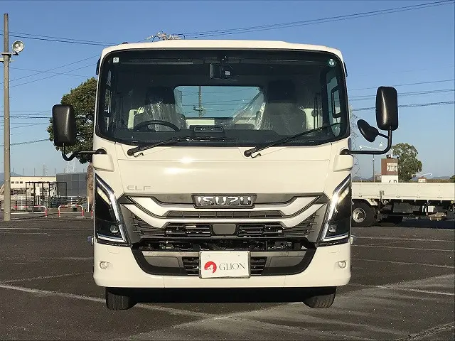 いすゞ エルフ 2RG-NPR88AM(2WD)の写真2