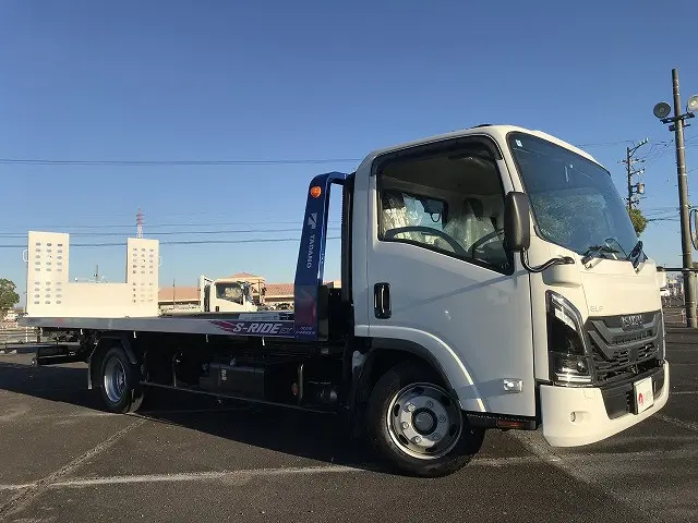 いすゞ エルフ 2RG-NPR88AM(2WD)の写真11