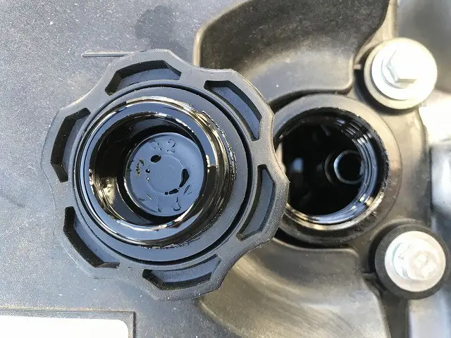 いすゞ エルフ 2RG-NPR88AM(2WD)の写真23