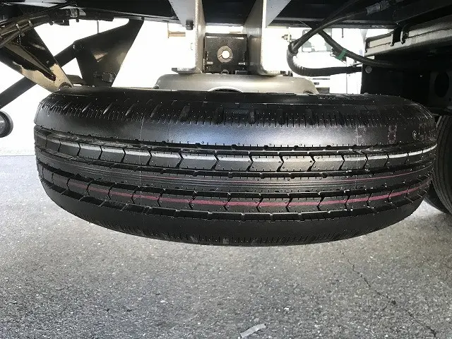 いすゞ エルフ 2RG-NPR88AM(2WD)の写真27