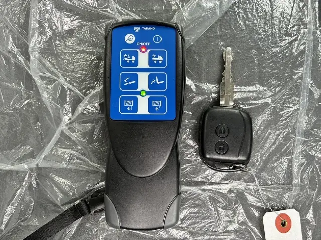 いすゞ エルフ 2RG-NPR88AM(2WD)の写真49