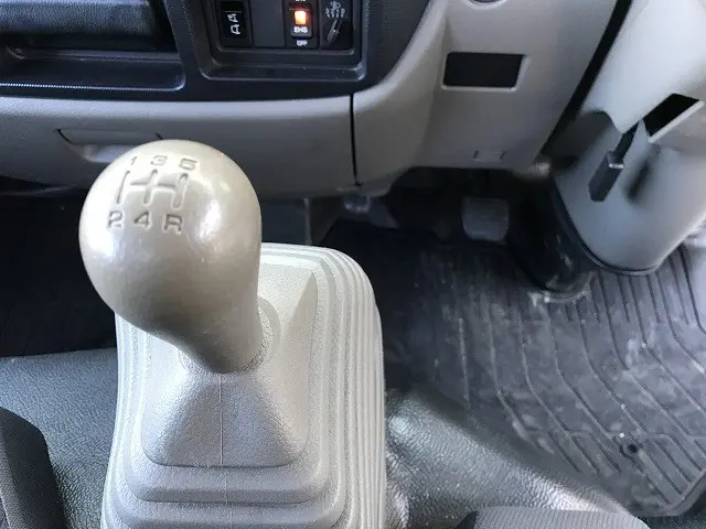 日産 アトラス CBF-SQ2F24(2WD)の写真30