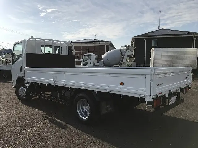 いすゞ エルフ 2PG-NPS88AR(4WD)の写真6