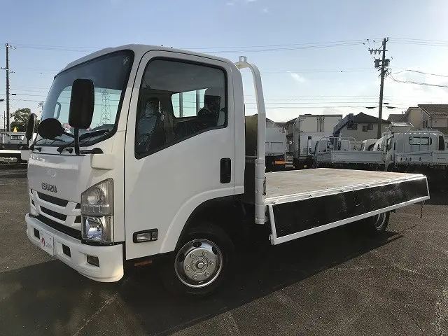 いすゞ エルフ 2PG-NPS88AR(4WD)の写真9