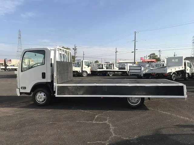 いすゞ エルフ 2PG-NPS88AR(4WD)の写真11