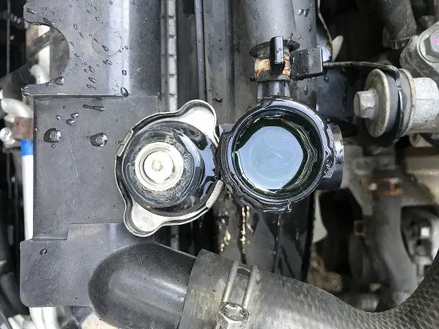 いすゞ エルフ 2PG-NPS88AR(4WD)の写真23