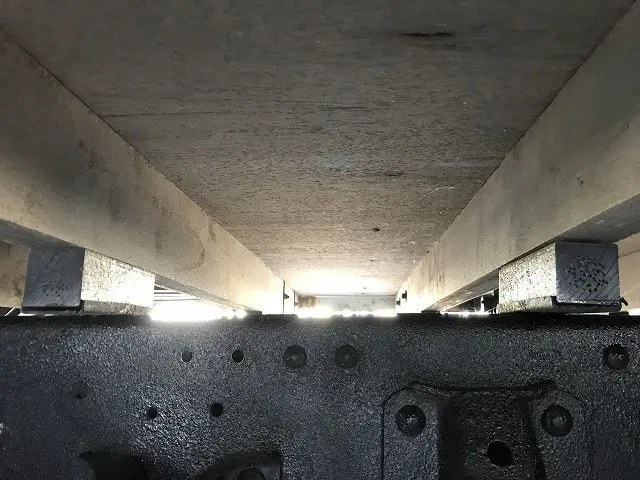 いすゞ エルフ 2PG-NPS88AR(4WD)の写真45