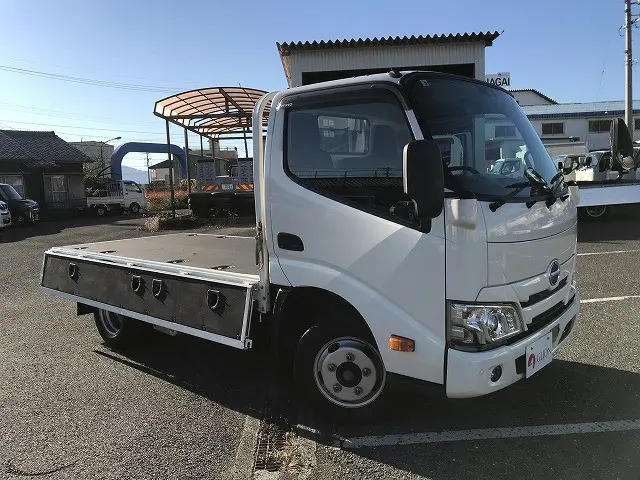 日野 デュトロ 2RG-XZC605M(2WD)の写真10