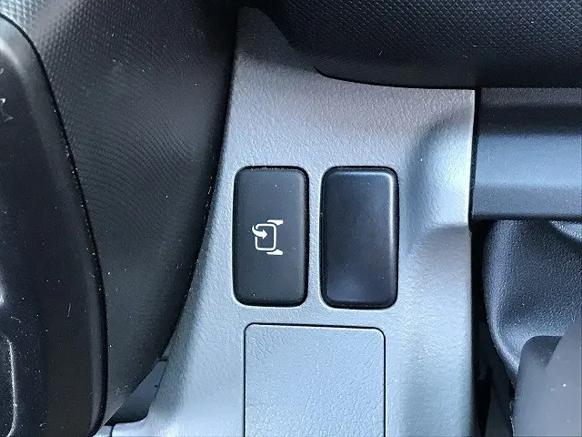 日野 デュトロ 2RG-XZC605M(2WD)の写真31