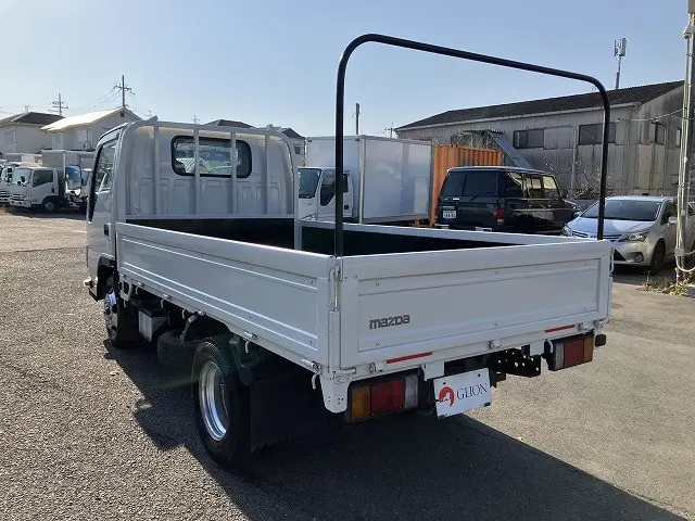 マツダ タイタン TRG-LJR85A(4WD)の写真6