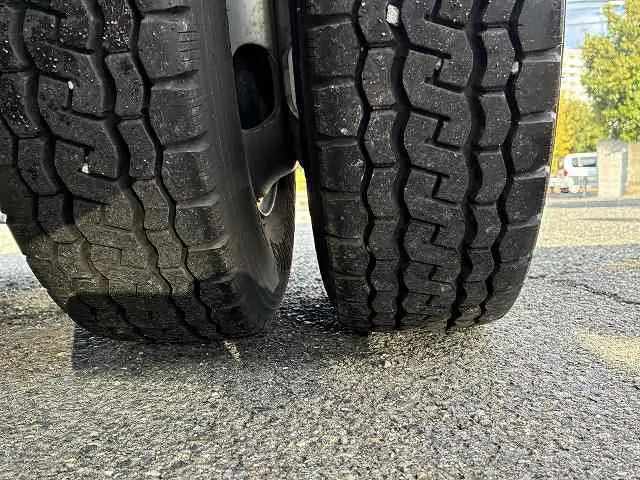 いすゞ エルフ TRG-NJR85A(2WD)の写真30