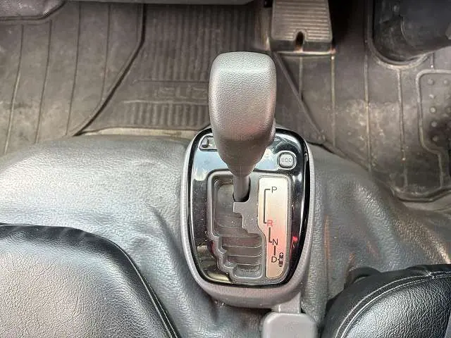 いすゞ エルフ TRG-NJR85A(2WD)の写真44