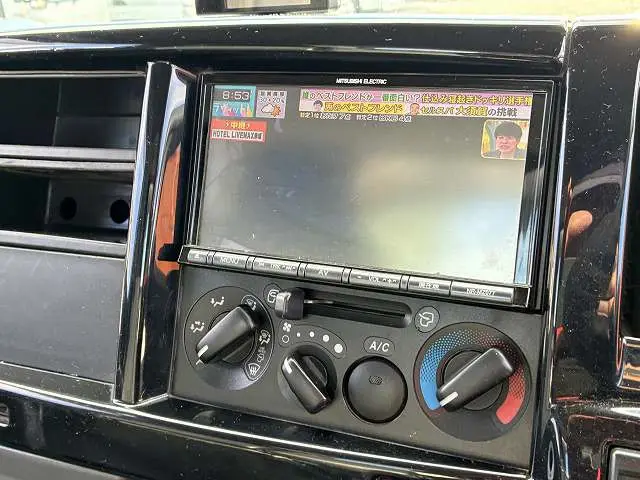 いすゞ エルフ TRG-NJR85A(2WD)の写真45