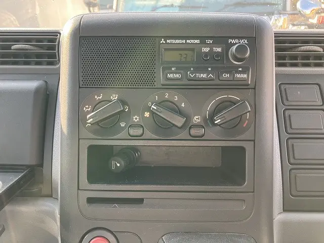 三菱 キャンターガッツ KG-FB70AB(2WD)の写真27