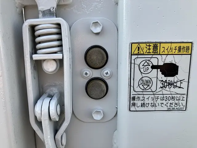 三菱 キャンターガッツ KG-FB70AB(2WD)の写真46