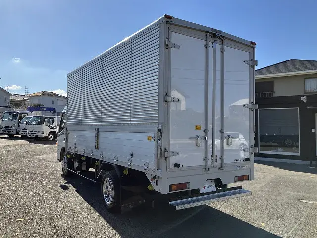 三菱 キャンター TPG-FEA50(2WD)の写真12