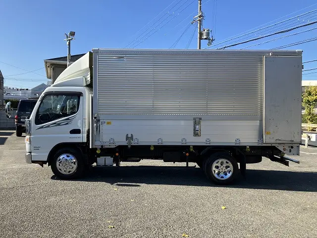 三菱 キャンター TPG-FEA50(2WD)の写真15