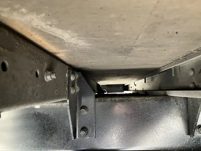 三菱 キャンター TPG-FEA50(2WD)の写真38