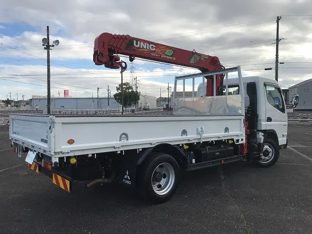 三菱 キャンター 2RG-FEB80(2WD)の写真6