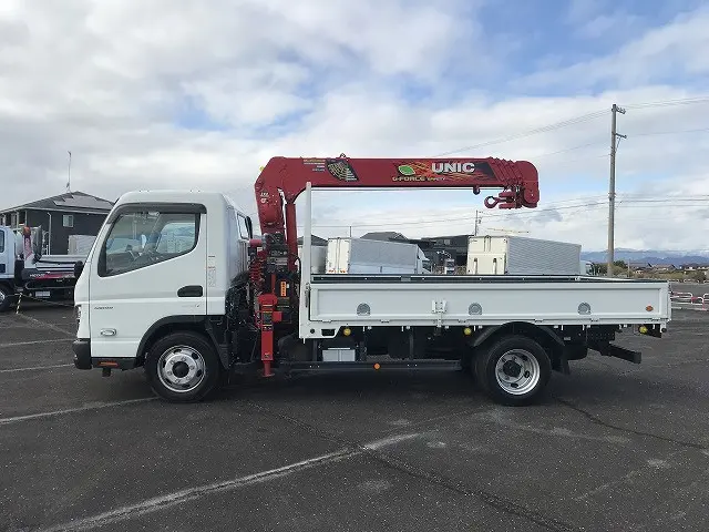 三菱 キャンター 2RG-FEB80(2WD)の写真7