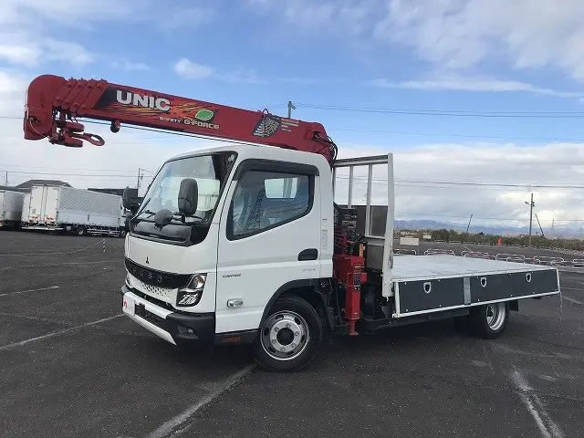 三菱 キャンター 2RG-FEB80(2WD)の写真9