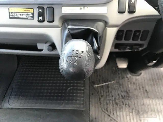 三菱 キャンター 2RG-FEB80(2WD)の写真33