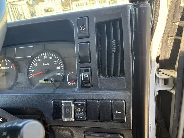 マツダ タイタン TKG-LKR85AD(2WD)の写真38