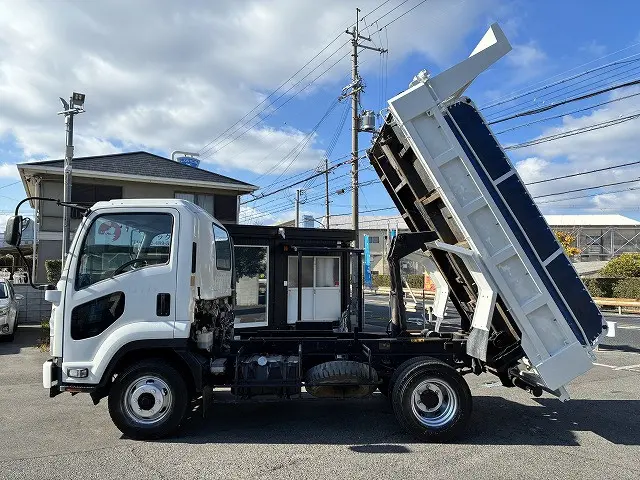 いすゞ フォワード TKG-FRR90S1(2WD)の写真4