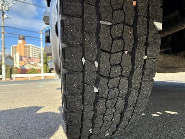 いすゞ フォワード TKG-FRR90S1(2WD)の写真26