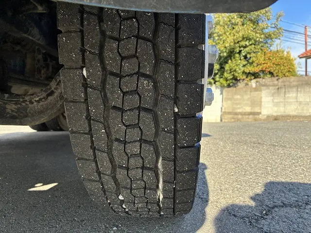 いすゞ フォワード TKG-FRR90S1(2WD)の写真27