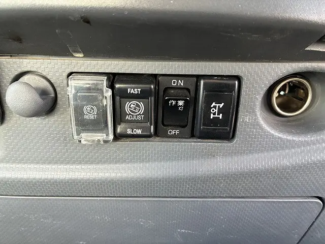 いすゞ フォワード TKG-FRR90S1(2WD)の写真39