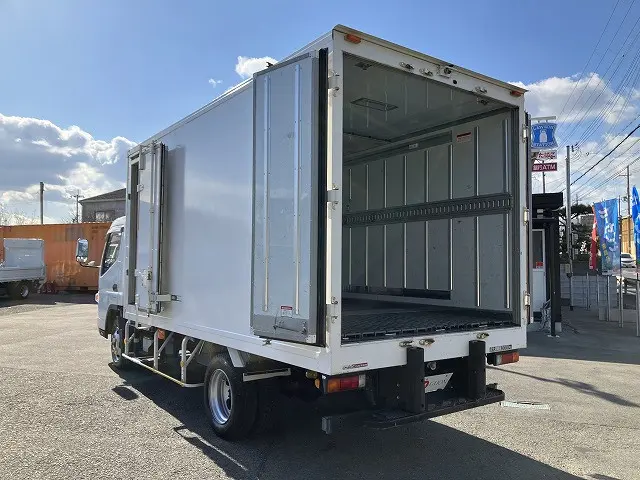 三菱 キャンター TKG-FEB50(2WD)の写真13