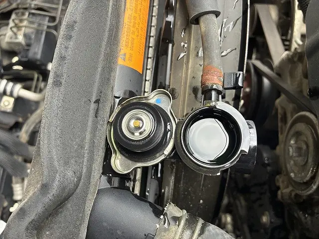 いすゞ エルフ TKG-NJR85AN(2WD)の写真22