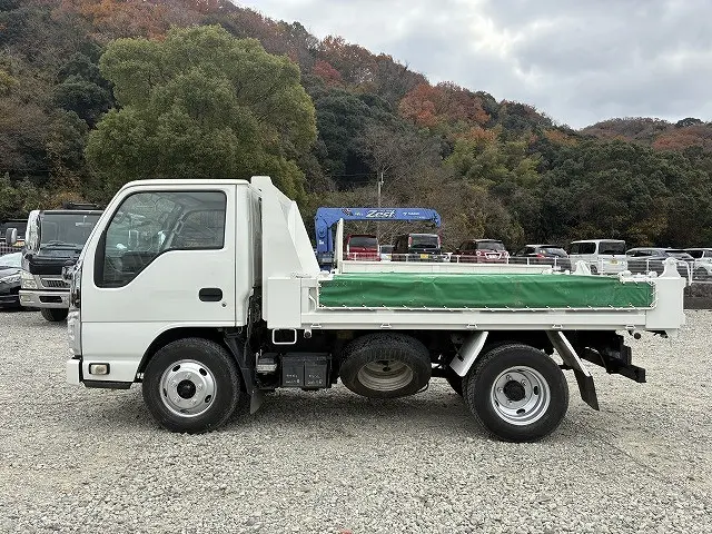 いすゞ エルフ TKG-NJR85AN(2WD)の写真26