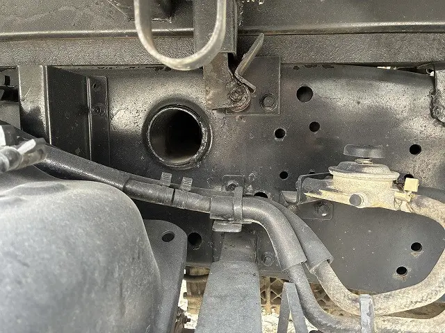 いすゞ エルフ TKG-NJR85AN(2WD)の写真39