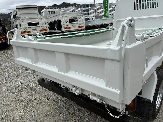 いすゞ エルフ TKG-NJR85AN(2WD)の写真42