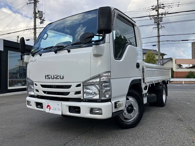いすゞ エルフ 2RG-NHR88A(2WD)の写真1